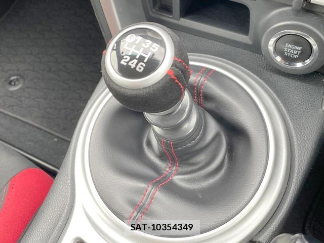 Toyota 86 2017-01 8817184-5