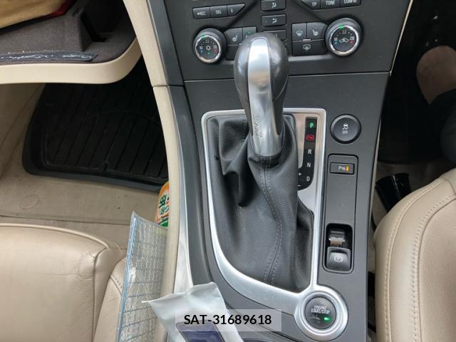 Saab 9-5 SERIES 2011-07 8813318-16