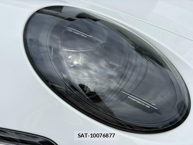 Porsche 911 2025-09 8812341-11