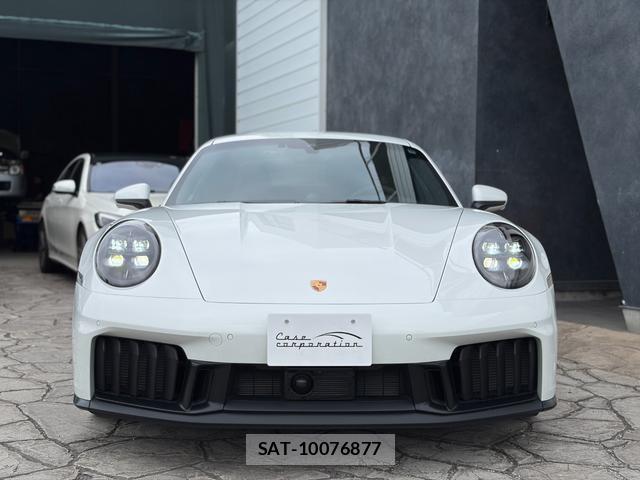 Porsche 911 2025-09 8812341-18