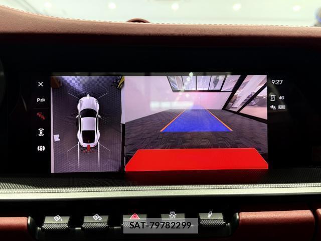 Porsche 911 2021-10 8814658-7