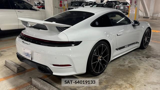 Porsche 911 2025-09 8815546-12