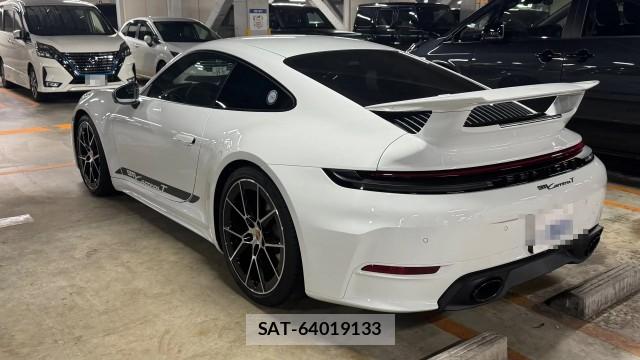 Porsche 911 2025-09 8815546-13