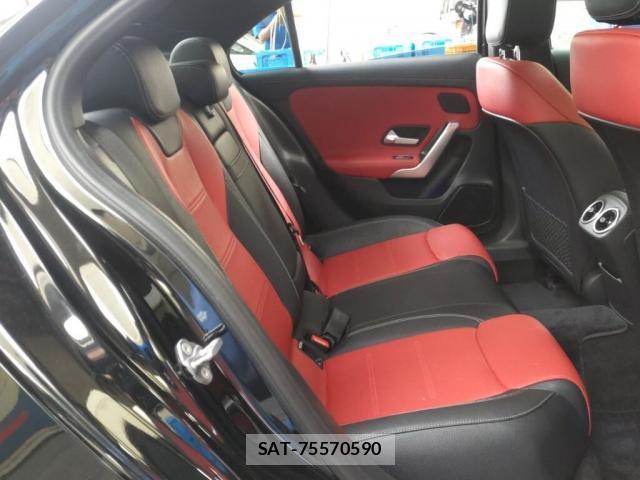 Mercedes Benz A-CLASS 2019-09 8815390-3