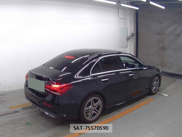 Mercedes Benz A-CLASS 2019-09 8815390-4