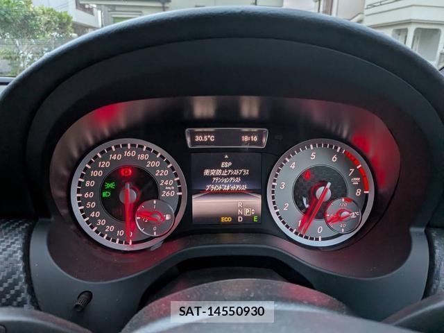Mercedes Benz A-CLASS 2013-10 8812398-7
