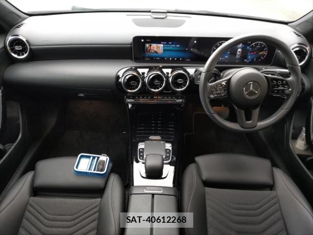 Mercedes Benz A-CLASS 2019-09 8815386-2