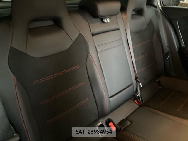 Mercedes Benz A-CLASS 2019-09 8816385-10