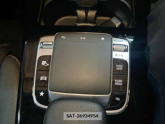 Mercedes Benz A-CLASS 2019-09 8816385-16