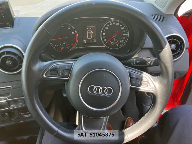 Audi A1 2015-10 8812110-6