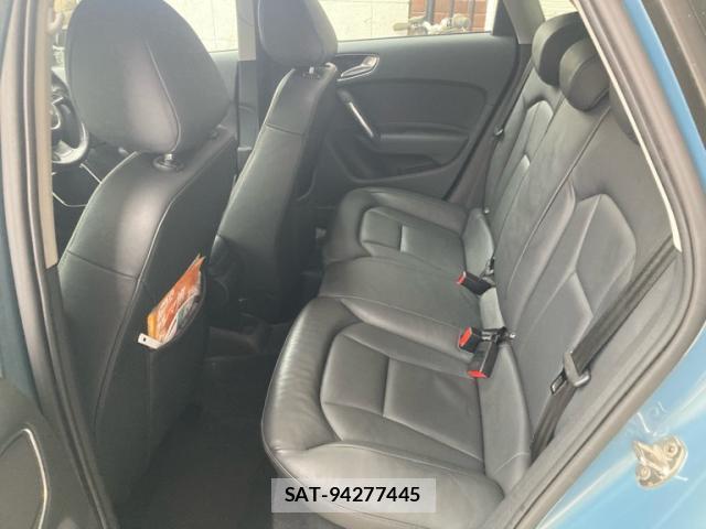 Audi A1 2012-06 8812994-14