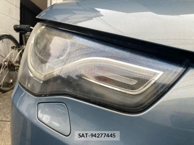 Audi A1 2012-06 8812994-3