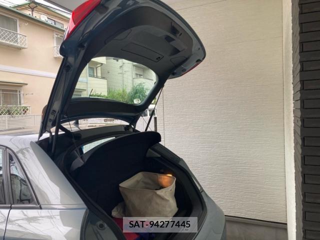Audi A1 2012-06 8812994-4