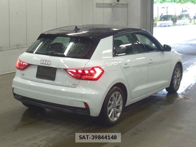 Audi A1 2020-09 8816230-1