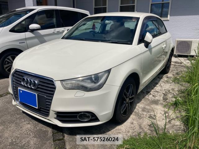 Audi A1 2012-04 8817605-1