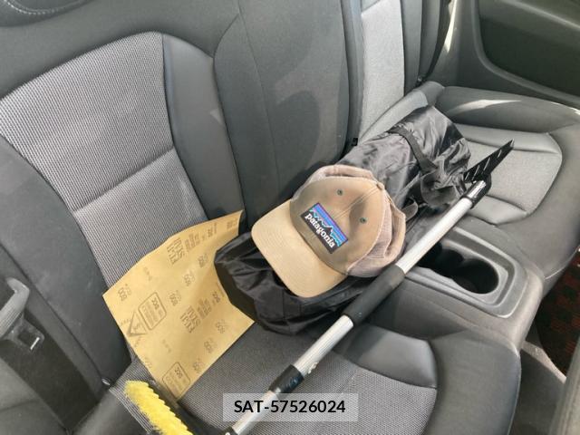 Audi A1 2012-04 8817605-14