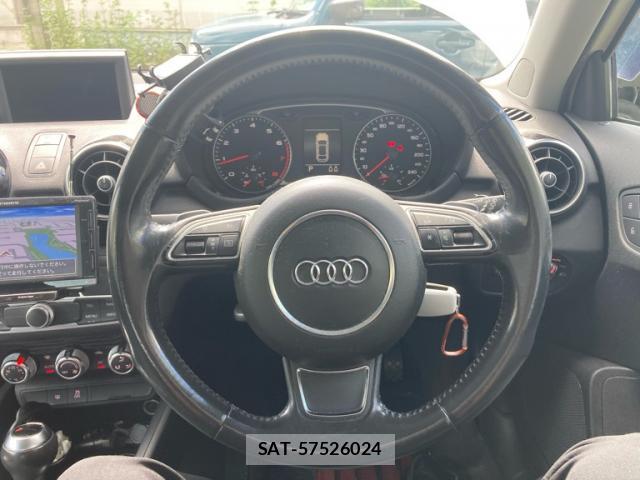 Audi A1 2012-04 8817605-17