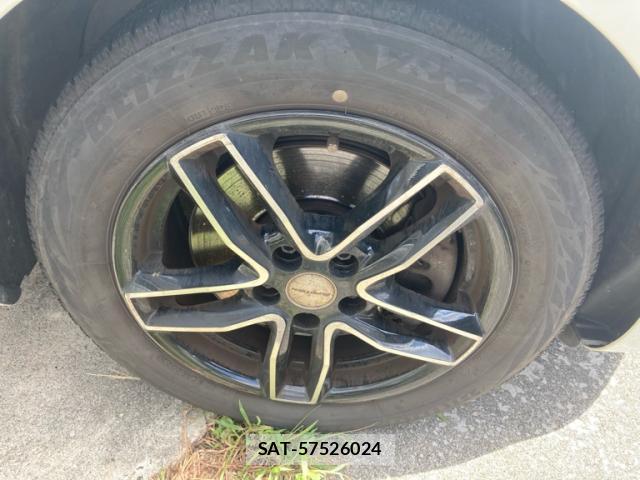 Audi A1 2012-04 8817605-4