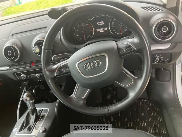 Audi A3 SEDAN 2014-03 8813585-3
