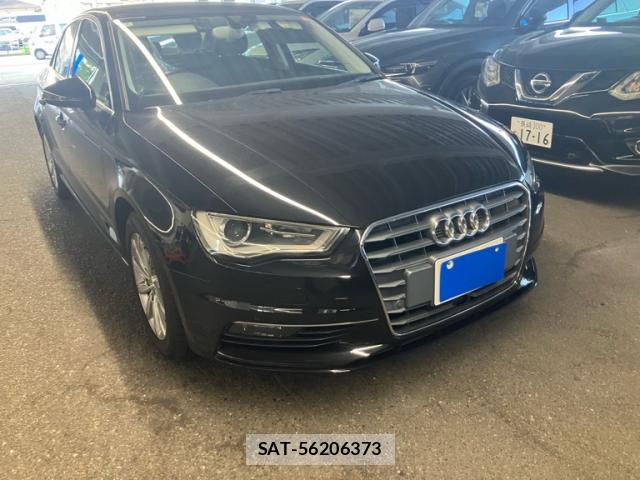 Audi A3 SEDAN 2014-03 8816369-1