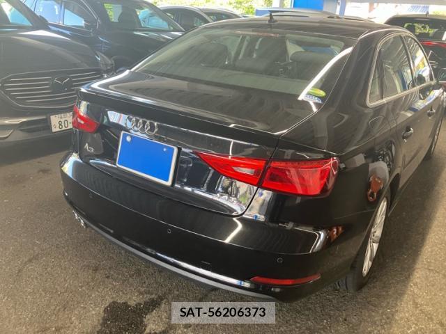 Audi A3 SEDAN 2014-03 8816369-12