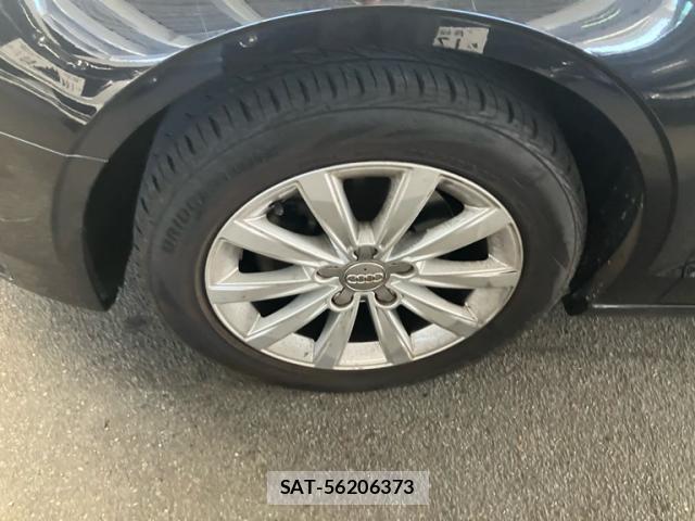 Audi A3 SEDAN 2014-03 8816369-4