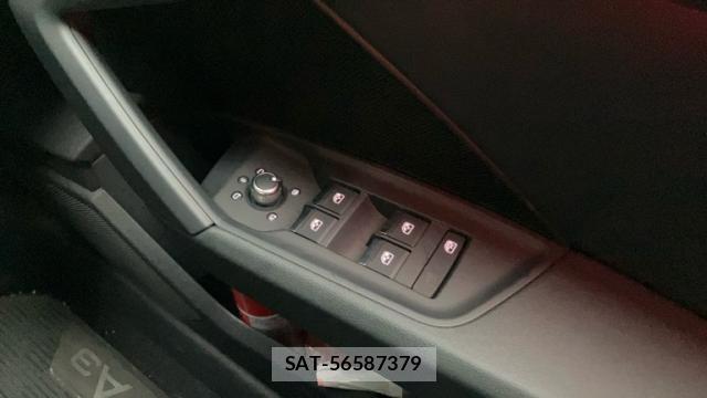 Audi E-TRON 2023-11 8812986-2