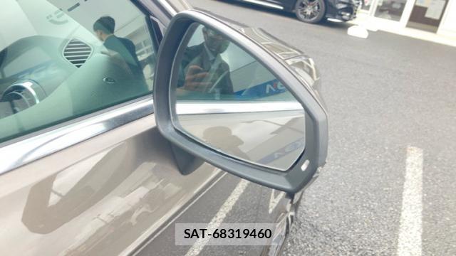 Audi E-TRON 2013-10 8813501-14