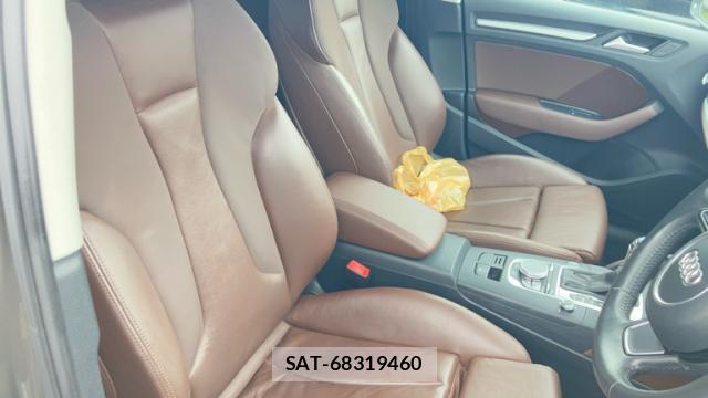 Audi E-TRON 2013-10 8813501-6