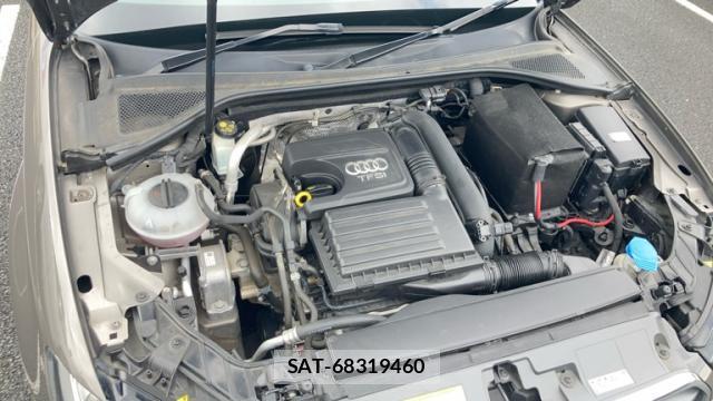 Audi E-TRON 2013-10 8813501-8