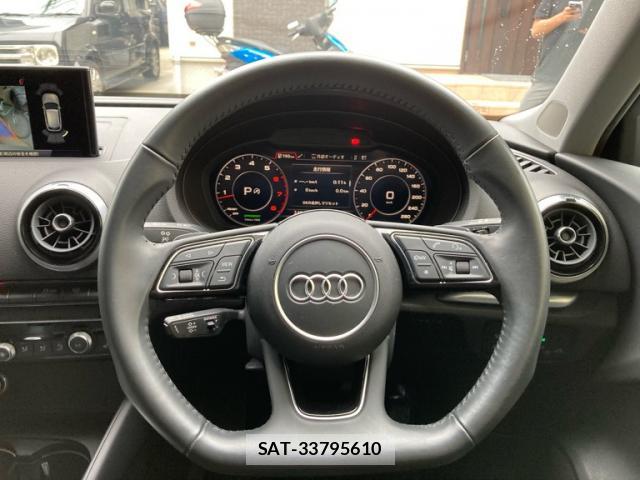 Audi E-TRON 2019-06 8816249-7