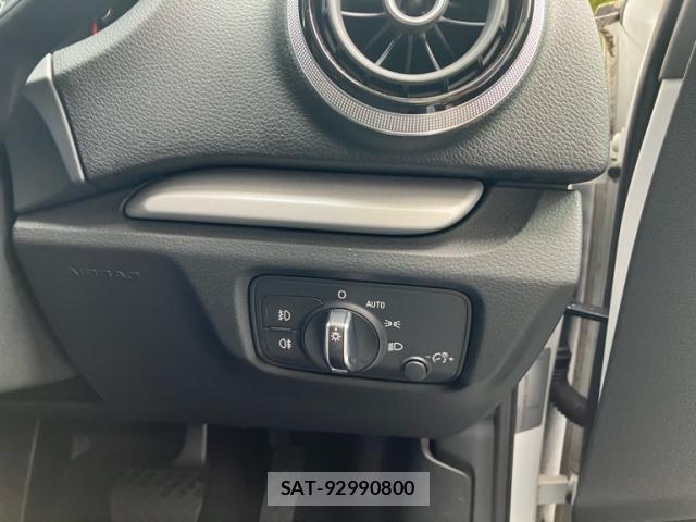 Audi E-TRON 2015-06 8816269-16