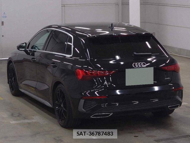 Audi A3 2022-03 8815414-1