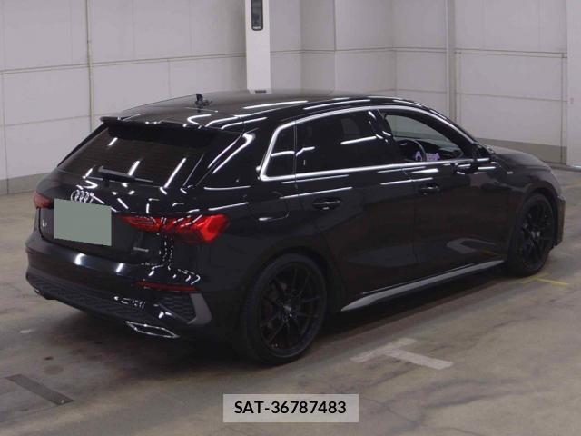Audi A3 2022-03 8815414-4