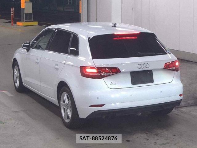 Audi A3 2020-02 8816178-1