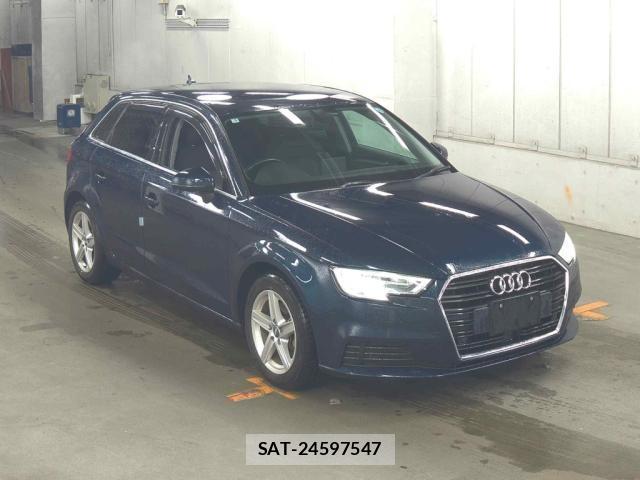 Audi A3 2017-06 8816232-4