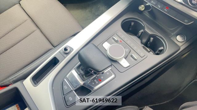 Audi A4 2017-09 8813904-18