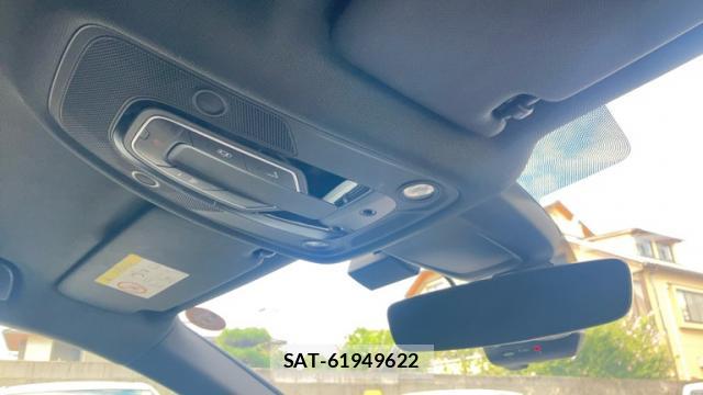 Audi A4 2017-09 8813904-19