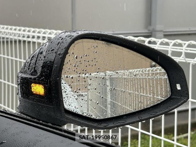 Audi A4 2024-06 8815612-10