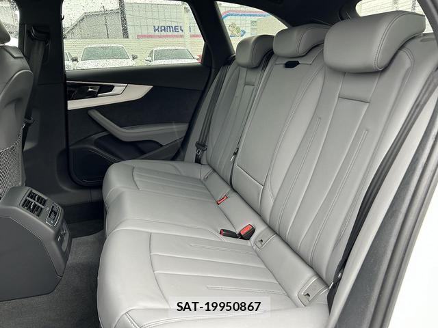 Audi A4 2024-06 8815612-14