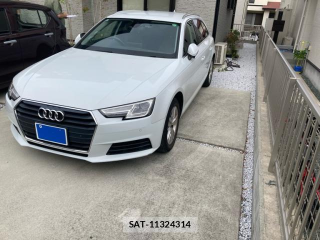 Audi A4 2017-09 8816097-1