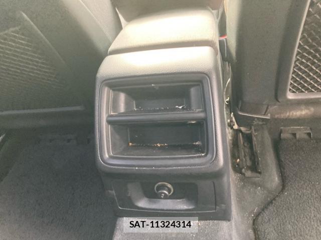 Audi A4 2017-09 8816097-17