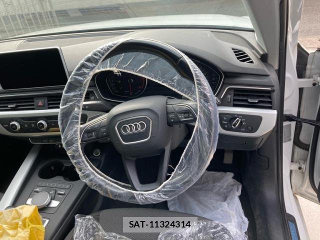 Audi A4 2017-09 8816097-18