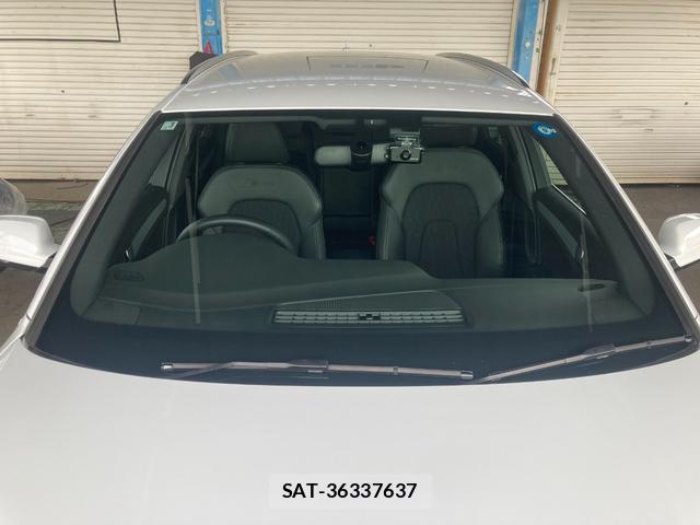 Audi A4 2013-03 8817630-12