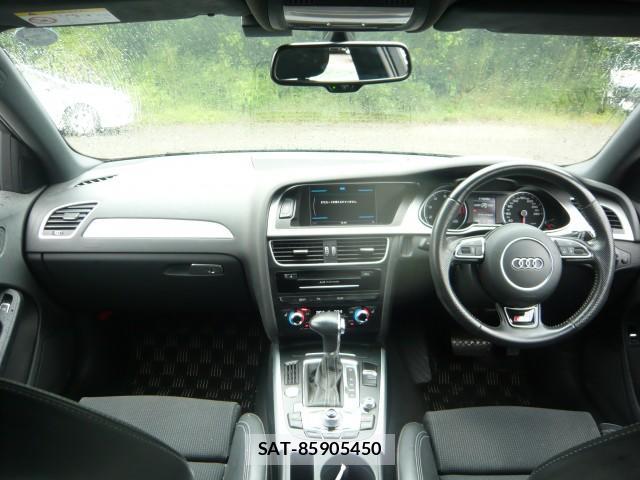 Audi A4 2015-01 8817710-2