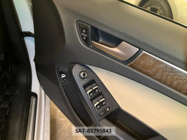 Audi A4 2015-09 8812987-19