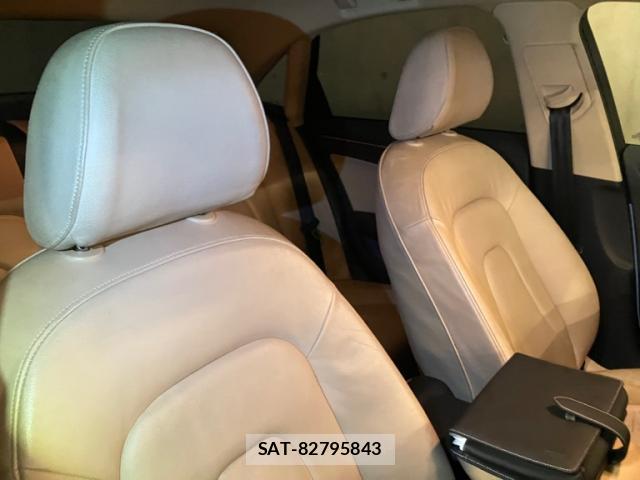 Audi A4 2015-09 8812987-9