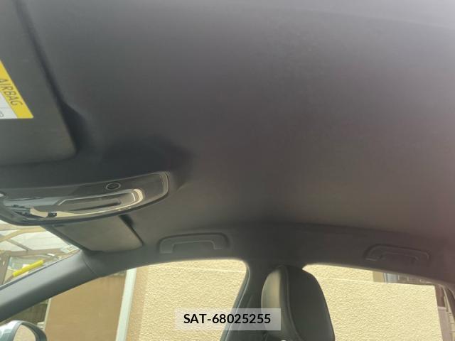 Audi A4 2016-12 8816274-15