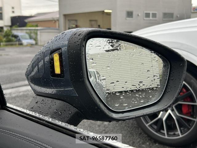 Audi A5 2025-12 8815614-10