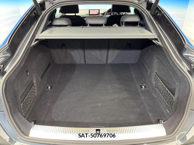 Audi A5 2017-08 8812278-11